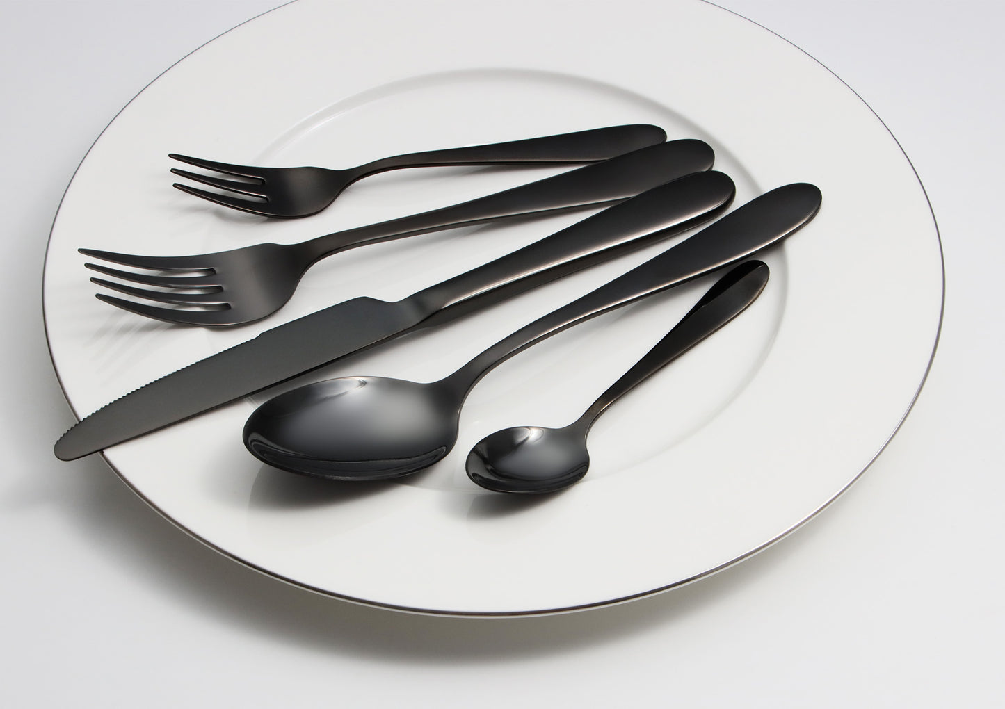Mirror-Finish Electroplated Black Flatware Set